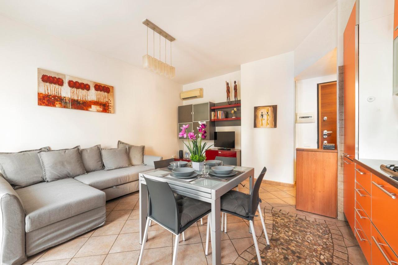Martesana Flat With Balcony - M1 Gorla And Turro Apartment Milan Exterior photo